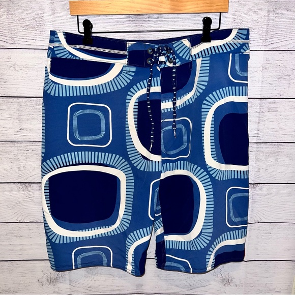 Tommy Bahama Other - Tommy Bahama Blue and White Relax Geometric Swim Shorts